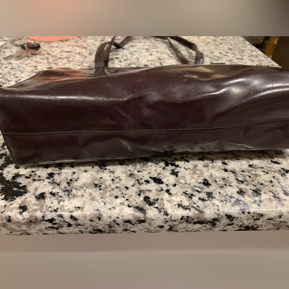 Vintage 90’s Prada re edition patent leather tote - Picture 2 of 12